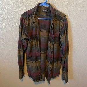 Mens button up shirt. XL Worn a couple times.